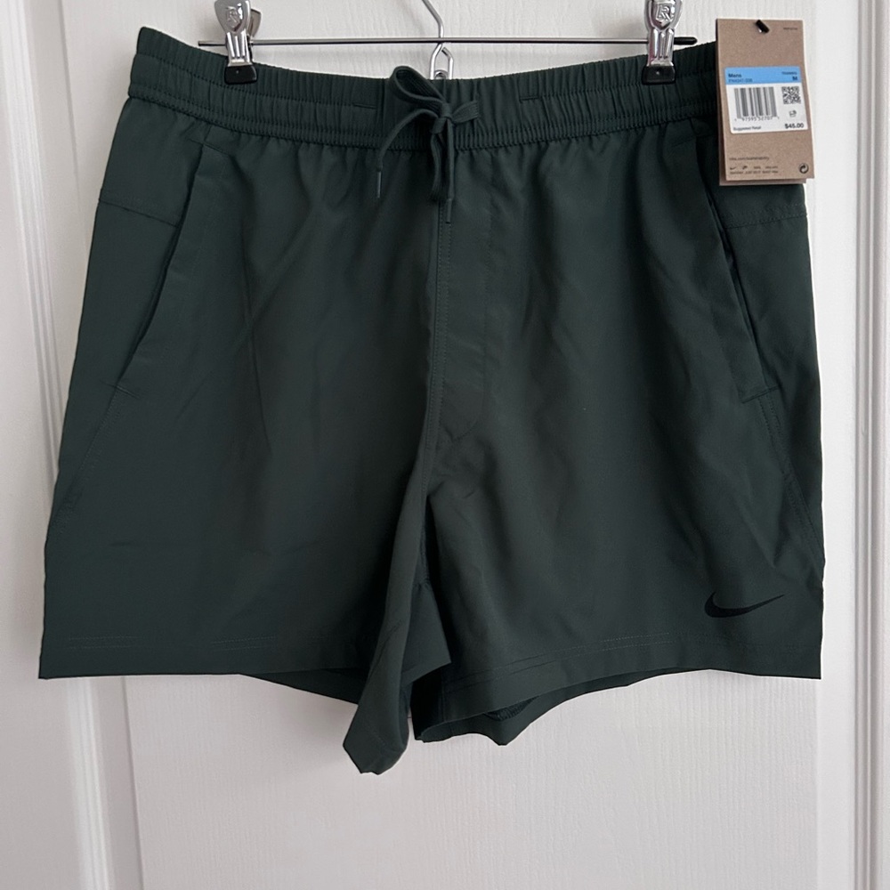 Men’s Nike Dri-Fit 5” Unlined Versatile Shorts